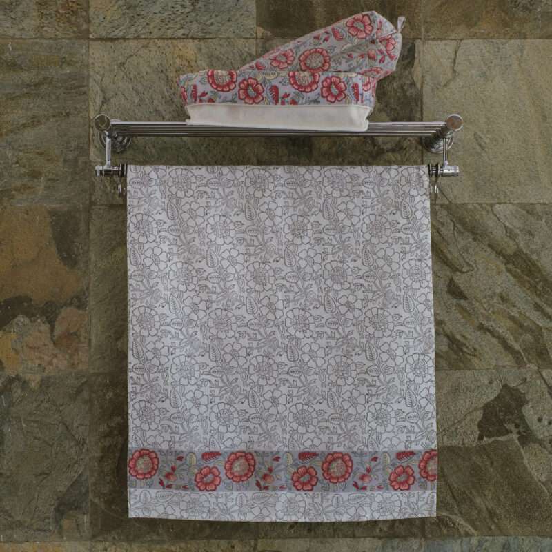 shampoo towels_zenia crimson_IKZECRSTW_HOME_WEB Cotton_Shampoo_Towel